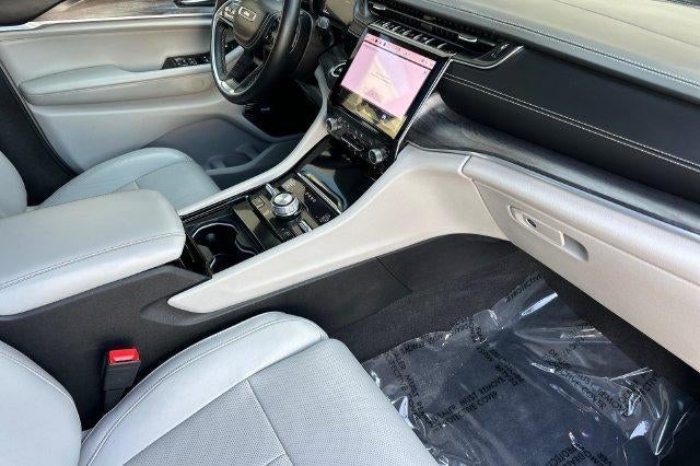 2022 Jeep Grand Cherokee Overland