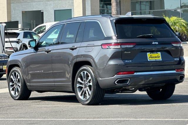 2022 Jeep Grand Cherokee Overland