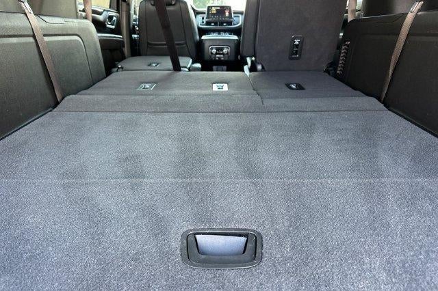 2024 GMC Yukon XL AT4