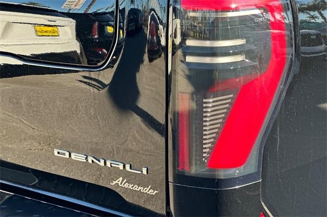2025 GMC Sierra EV Extended Range Denali