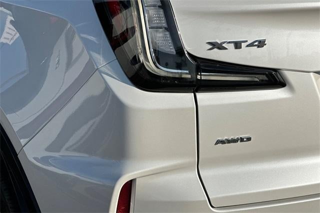 2024 Cadillac XT4 Sport