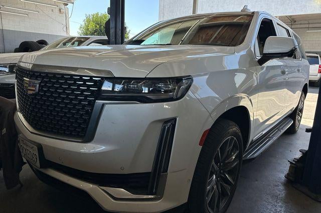 2022 Cadillac Escalade ESV Premium Luxury