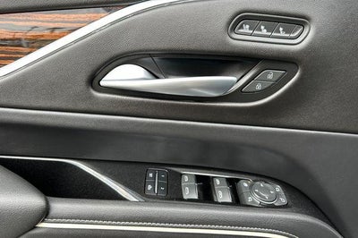 2023 Cadillac Escalade ESV Premium Luxury