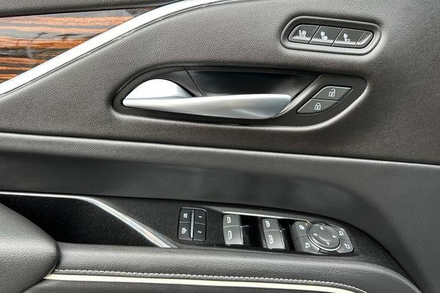2023 Cadillac Escalade ESV Premium Luxury