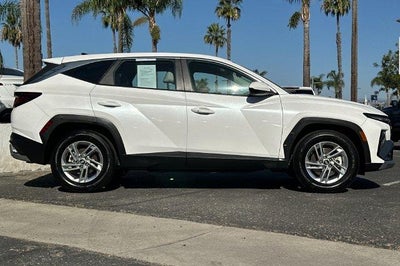 2025 Hyundai Tucson SE