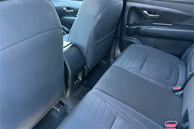 2026 Hyundai Santa Cruz SE