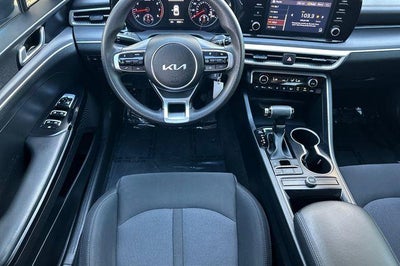 2022 Kia K5 LX