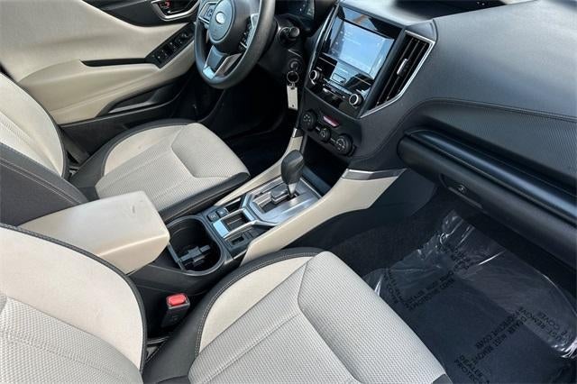 2023 Subaru Forester Base