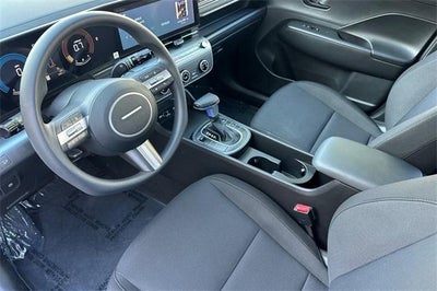 2026 Hyundai Kona SE