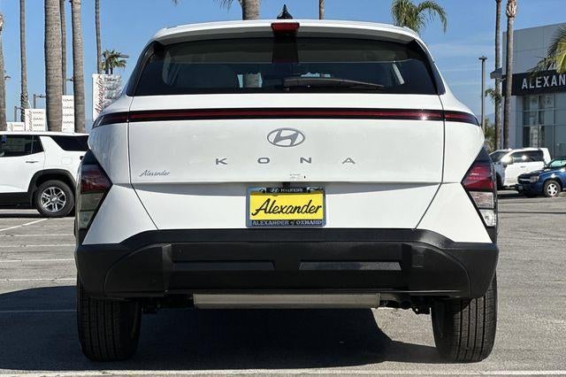 2026 Hyundai Kona SE