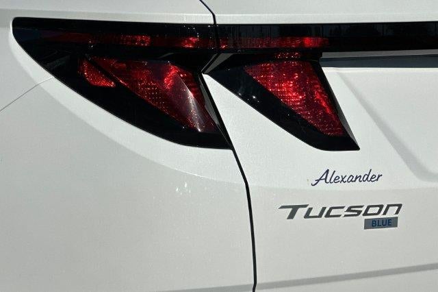 2026 Hyundai Tucson Hybrid Blue SE