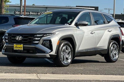 2026 Hyundai Tucson Hybrid Blue SE