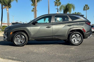 2026 Hyundai Tucson Hybrid Blue SE