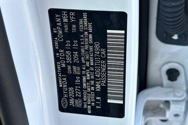 2026 Hyundai Elantra SE