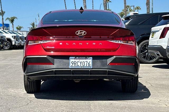 2025 Hyundai Elantra SEL Sport