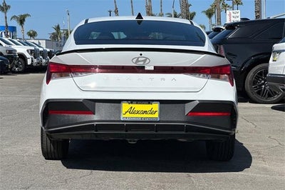 2025 Hyundai Elantra SEL Sport