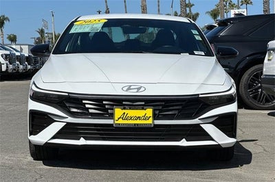 2025 Hyundai Elantra SEL Sport