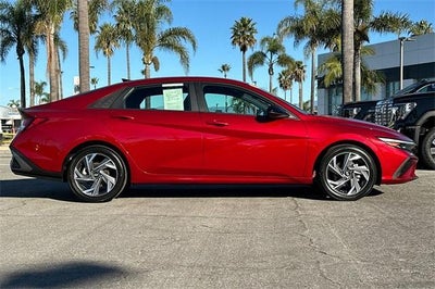 2025 Hyundai Elantra SEL Sport