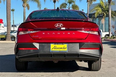 2025 Hyundai Elantra SEL Sport