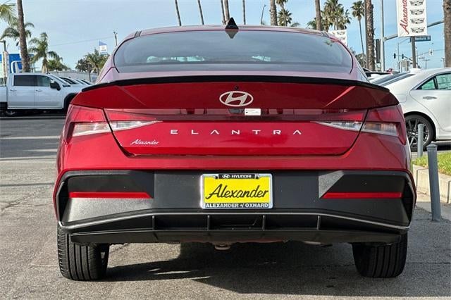 2025 Hyundai Elantra SEL Sport