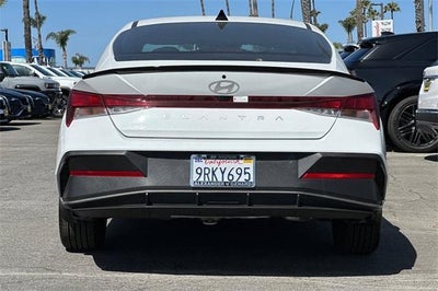 2025 Hyundai Elantra SEL Sport