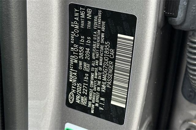 2025 Hyundai Elantra SEL Sport