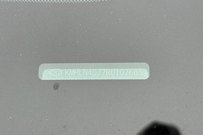 2024 Hyundai Elantra Hybrid Limited