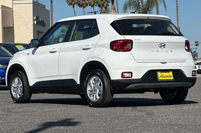 2026 Hyundai Venue SE