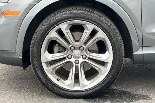 2015 Audi Q3 2.0T Prestige