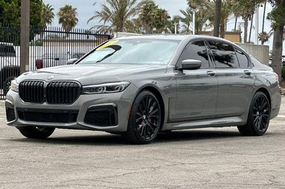 2022 BMW 7 Series 740i