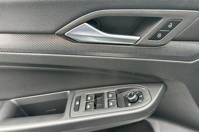 2025 Volkswagen Golf GTI SE