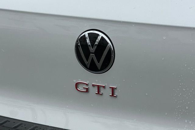 2025 Volkswagen Golf GTI SE