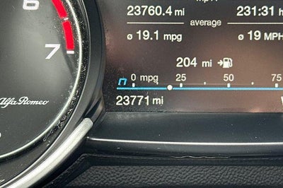 2023 Alfa Romeo Giulia Base