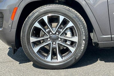 2022 Jeep Grand Cherokee Overland 4x4