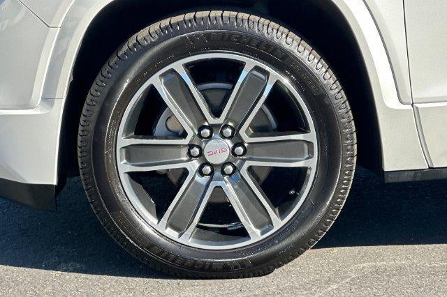 2018 GMC Acadia FWD Denali