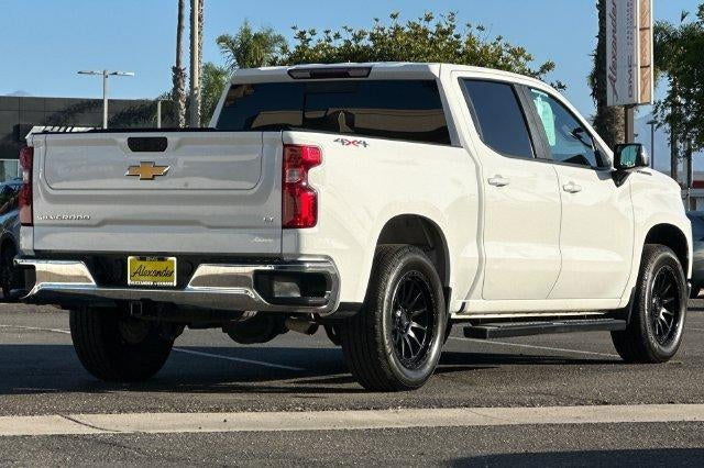 2021 Chevrolet Silverado 1500 Crew Cab Short Box 4-Wheel Drive LT
