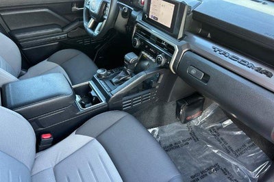 2024 Toyota Tacoma 4WD 4WD TRD Sport Double Cab 5' Bed AT (Natl)