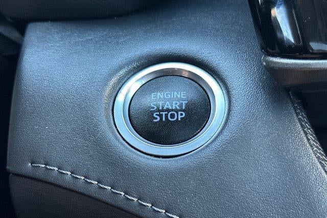 2021 Toyota Highlander XLE FWD (Natl)
