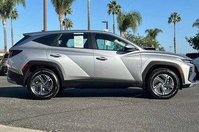 2026 Hyundai TUCSON HYBRID Blue SE AWD