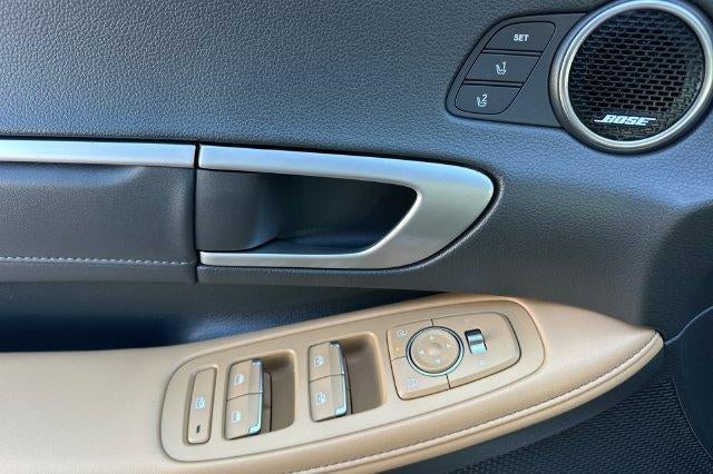 2025 Hyundai SONATA HYBRID Limited FWD