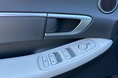 2025 Hyundai SONATA SEL AWD