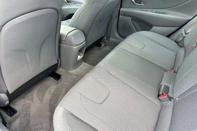 2026 Hyundai ELANTRA SE Sedan