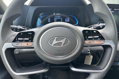 2026 Hyundai ELANTRA SE Sedan