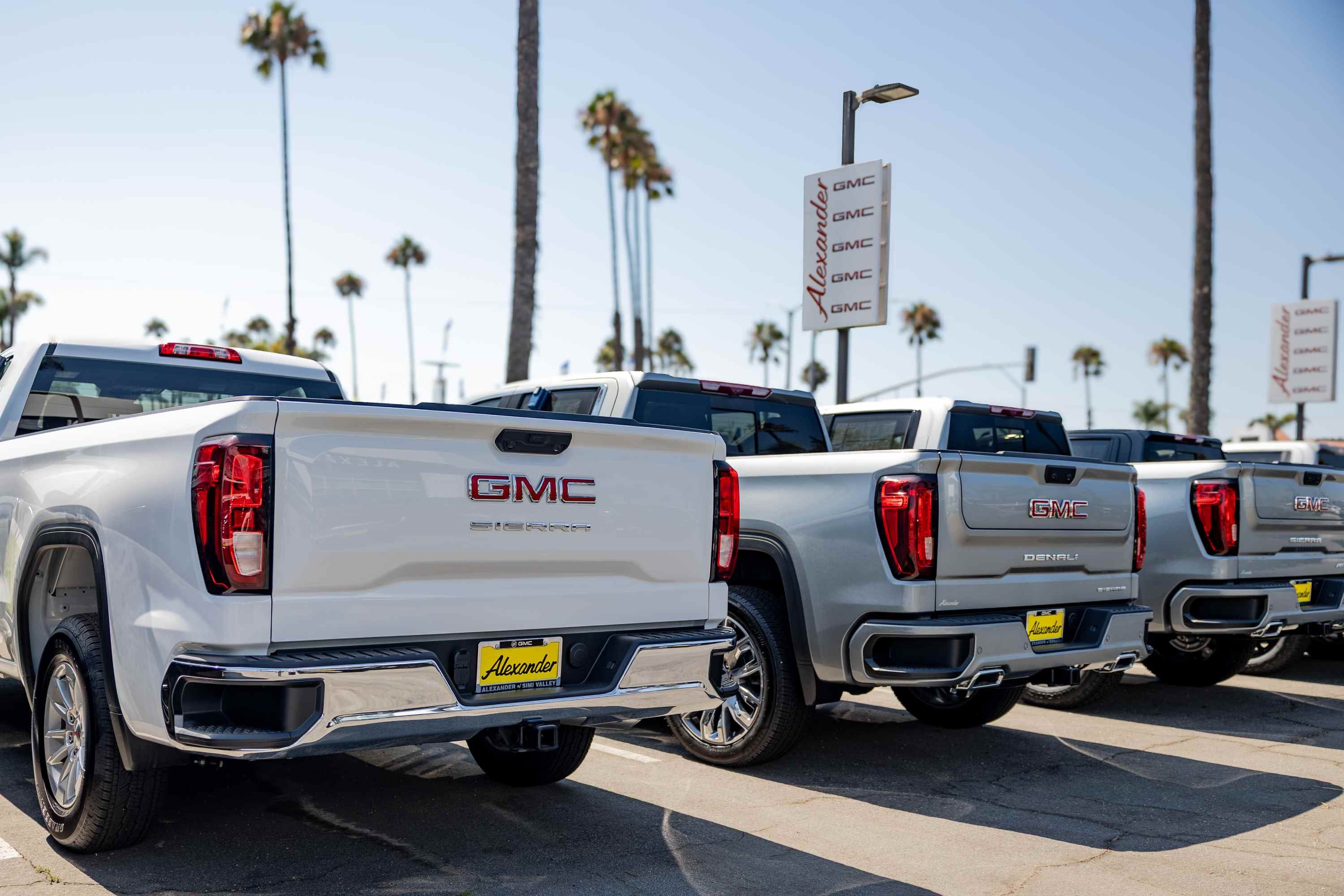 Alexander GMC in OXNARD CA